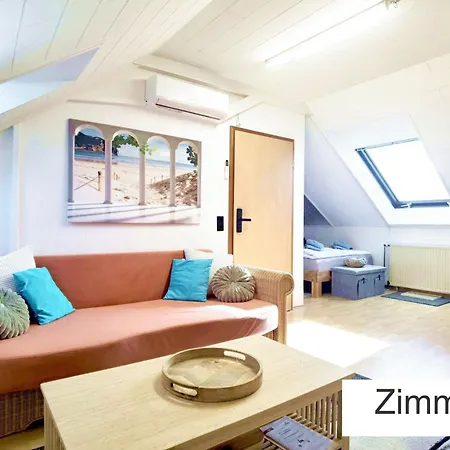 Privat In In Egelsbach, Klimaanlage, Self Check In Ueber Tuerschluesselcode, Sauna Optional 아파트 *