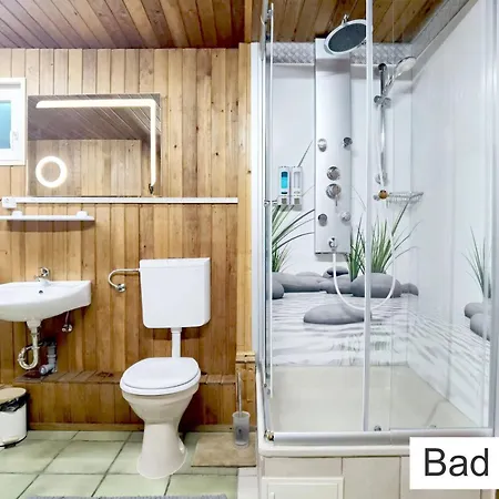 Privat In In Egelsbach, Klimaanlage, Self Check In Ueber Tuerschluesselcode, Sauna Optional * 에겔스바흐