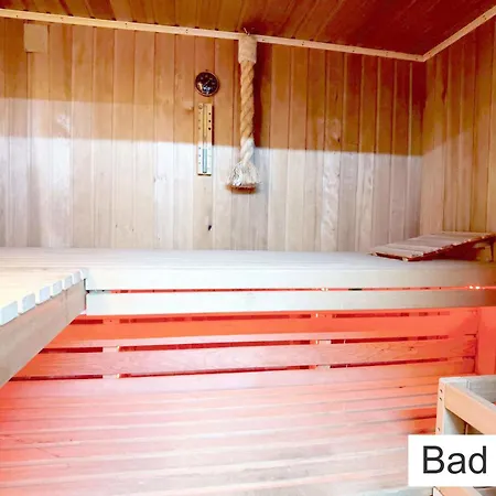Privat In In Egelsbach, Klimaanlage, Self Check In Ueber Tuerschluesselcode, Sauna Optional *
