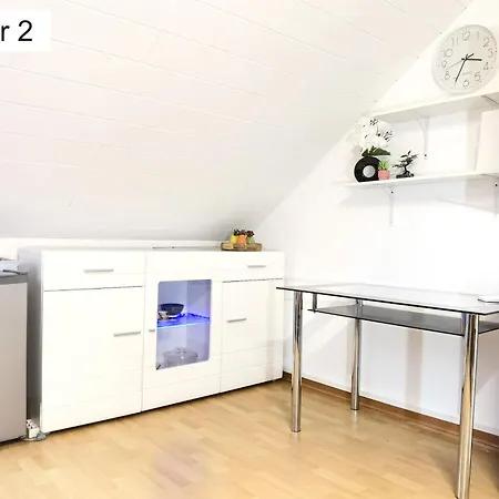 Privat In In Egelsbach, Klimaanlage, Self Check In Ueber Tuerschluesselcode, Sauna Optional *