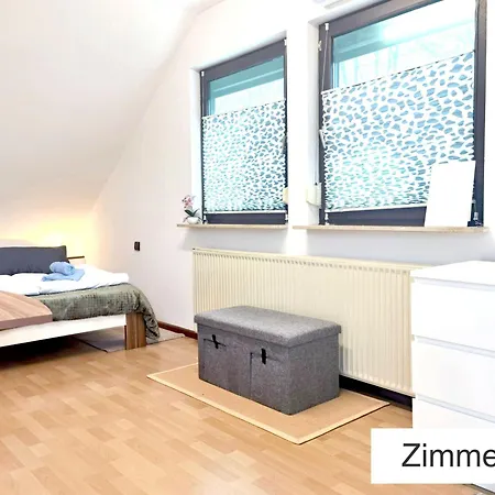 Privat In In Egelsbach, Klimaanlage, Self Check In Ueber Tuerschluesselcode, Sauna Optional 아파트