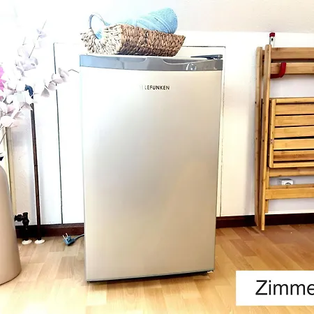 Apartamento Privat In In Egelsbach, Klimaanlage, Self Check In über Türschlüsselcode, Sauna Optional